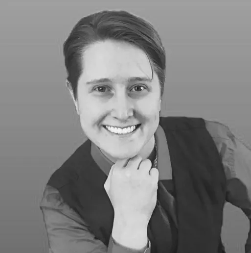 Black and White headshot of IndeVets Employee Rebecca