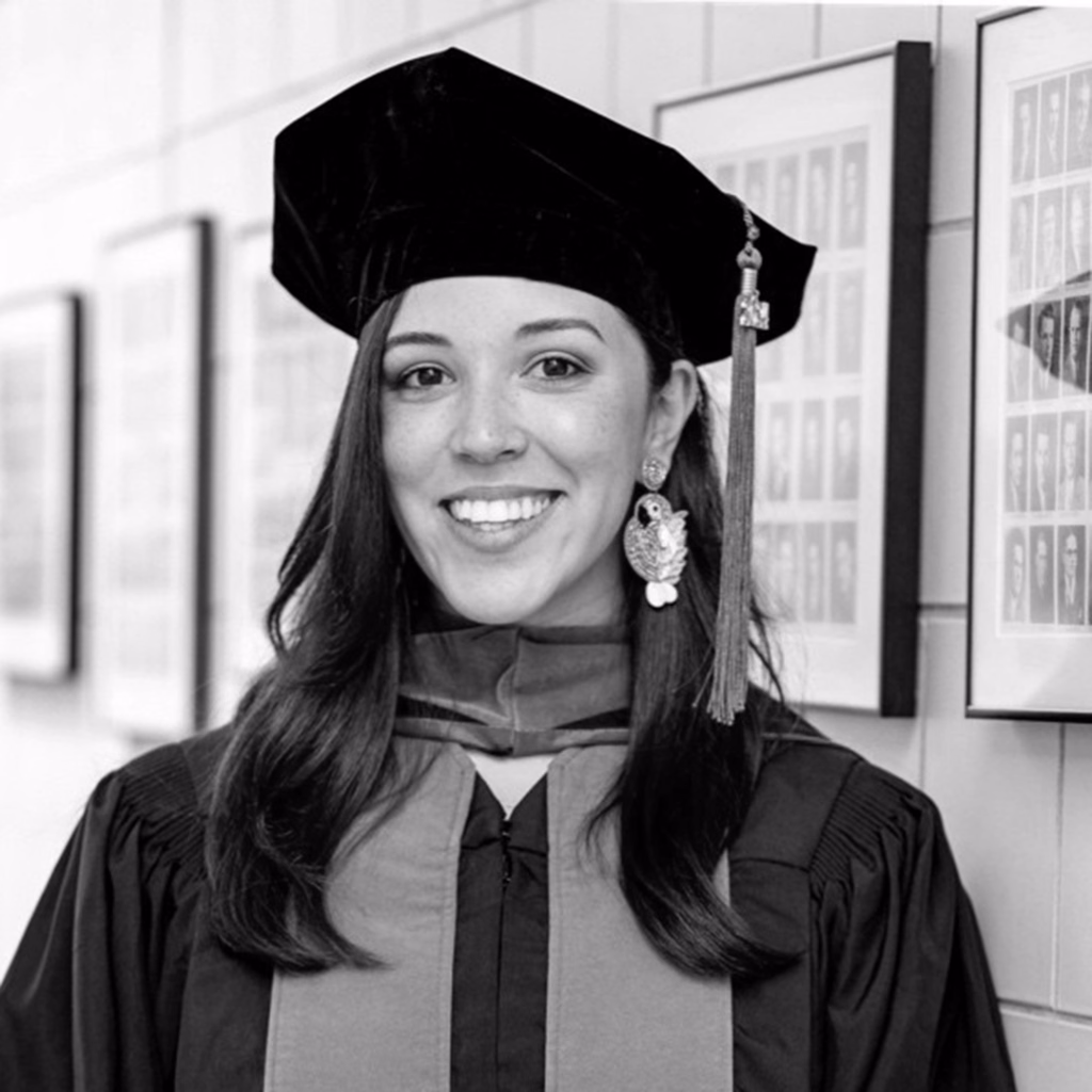 Dr. Carolina Baquerizo