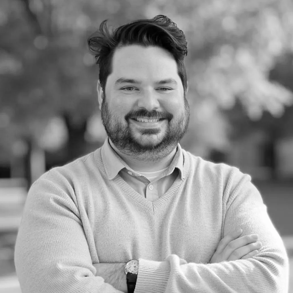 Black-and-white photo of John Lamanna