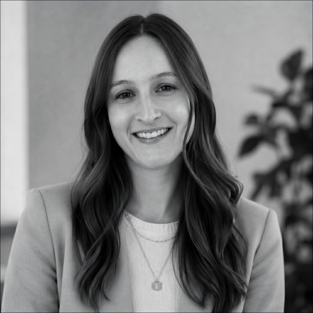 Headshot of Katrina Yunker